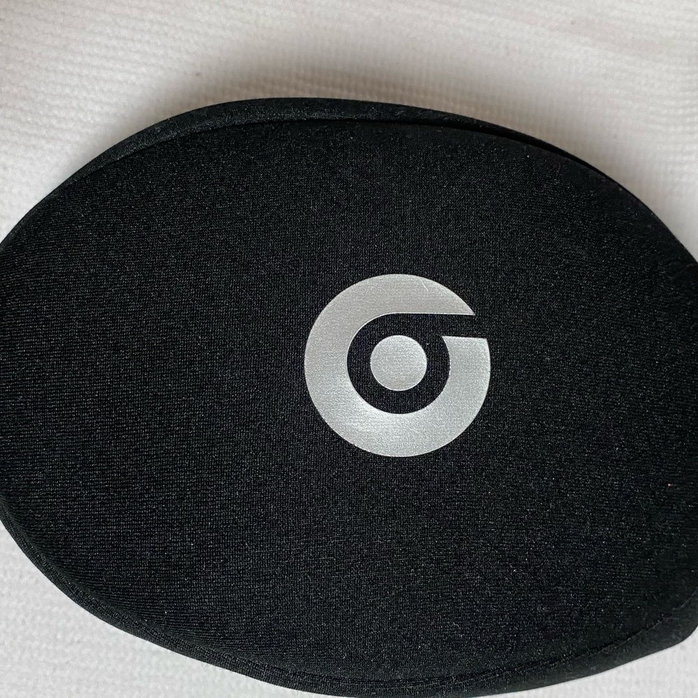 Beats Solo 2  headphones